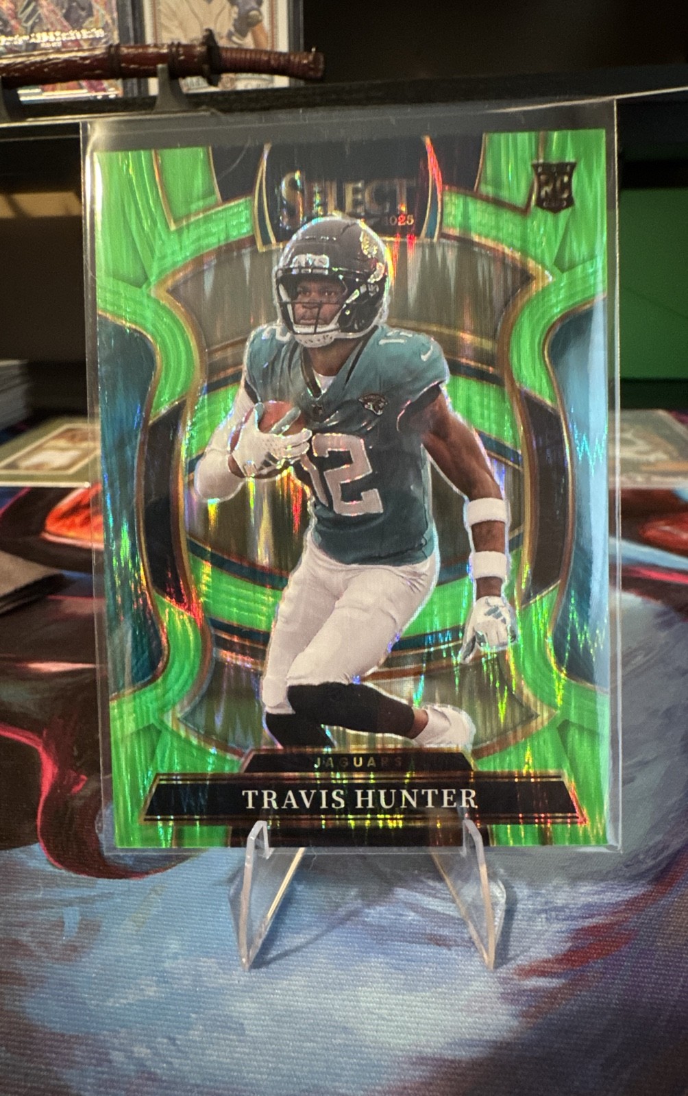 2025 Panini Select -Concourse Travis Hunter #28 Neon Green Shock Prizm /699 (RC)