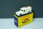Matchbox Lesney No 14b Daimler Ambulance Gpw VNM to M Plus Original Box