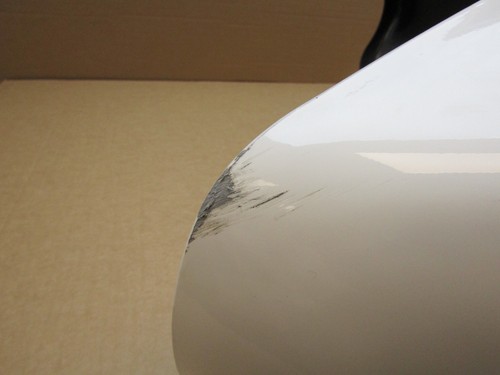 Piaggio Vespa GTS 300 Super ABS 2020 1,904 miles front mudguard (5546) - Picture 4 of 9