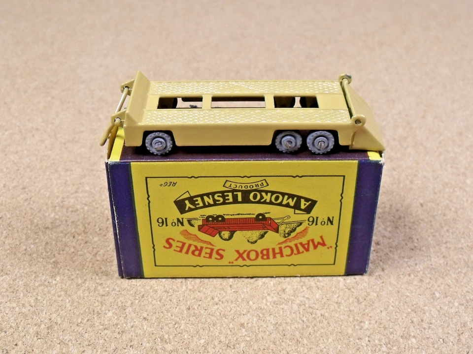 OLD VINTAGE LESNEY MATCHBOX # 16A ATLANTIC TRAILER ORIGINAL BOX - Image 2 of 4