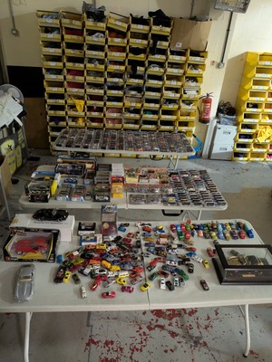 hot wheels auto sammlung neu/gebraucht Matchbox usw 