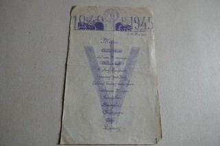 1945 MENU SNCF train service du mouvement CROIX de LORRAINE