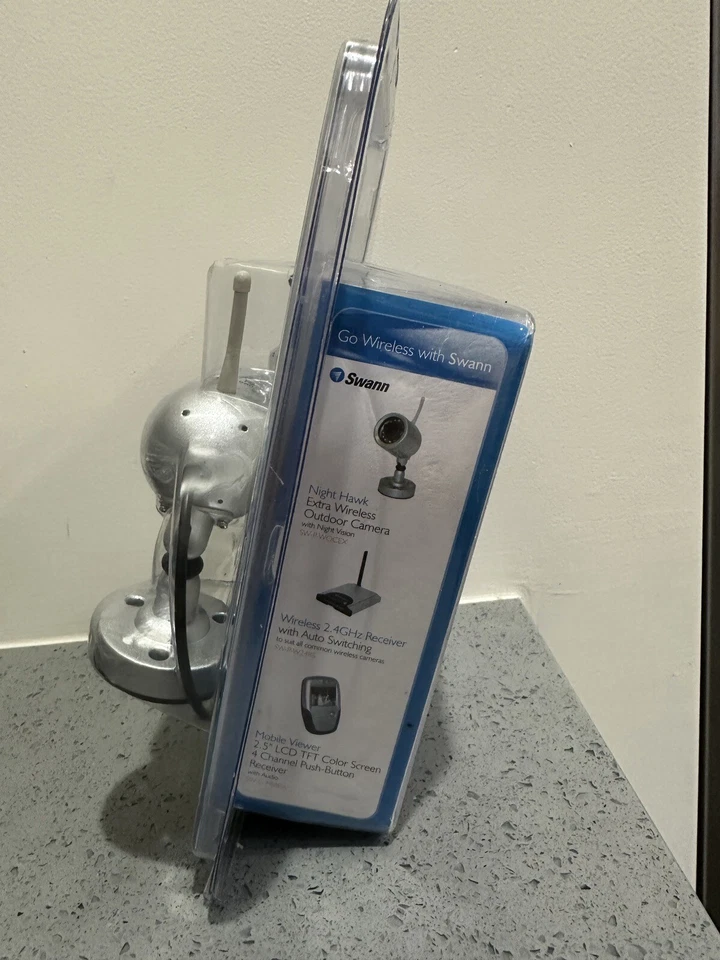 Swann Night Hawk Wireless Outdoor Camera & Receiver New in Original Package NEW - Image 2 of 4