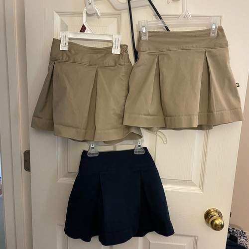 Lot of 3 Girls Youth Size: 6 Dennis Khaki&Navy School Uniform Skorts (Pre owned)