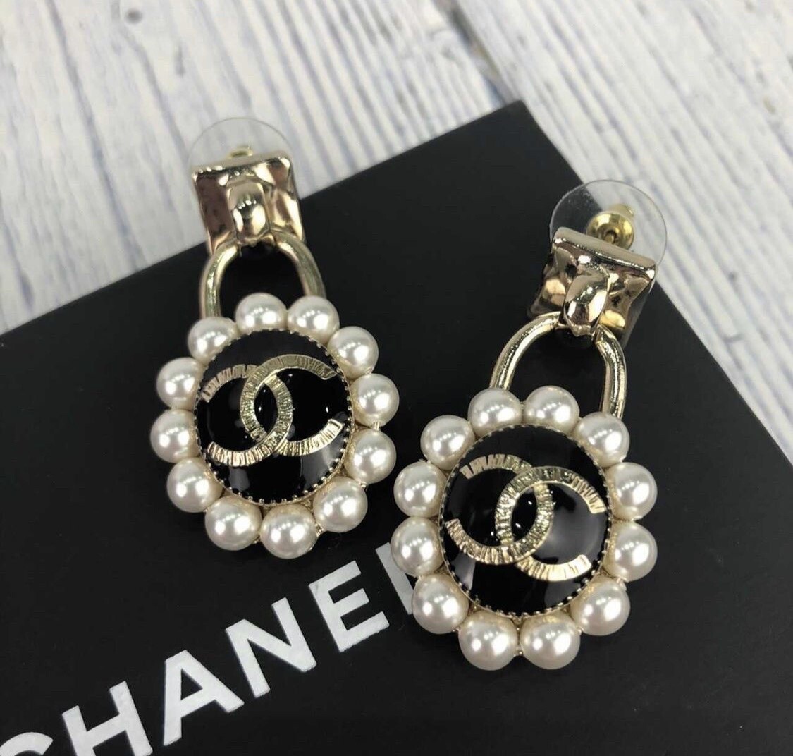 Authentic Chanel Earrings Logo Gold Studs Flower 21P Rare Sold Out