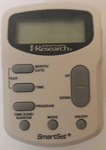 Emerson Research JMK2442 SmartSet Lámpara Digital Control Temporizador de Seguridad con Salida