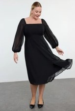 Trendyol Curve Plus Size Square Neck A Line Dress Black In Size 14 BRAND NEW