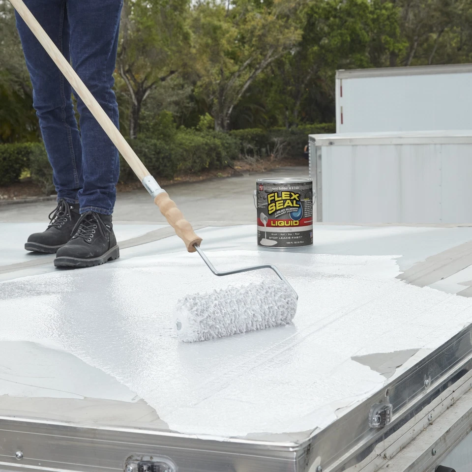 Flex Seal Liquid, Rubber Coating Sealant, Waterproof, Flexible and Breathable - Image 2 of 4