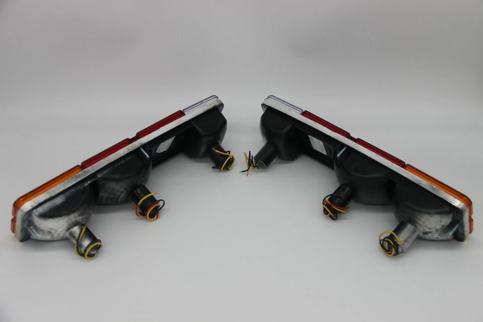 Conjunto de lanterna traseira compatível com Suzuki Samurai (2 peças) - Imagem 2 de 4