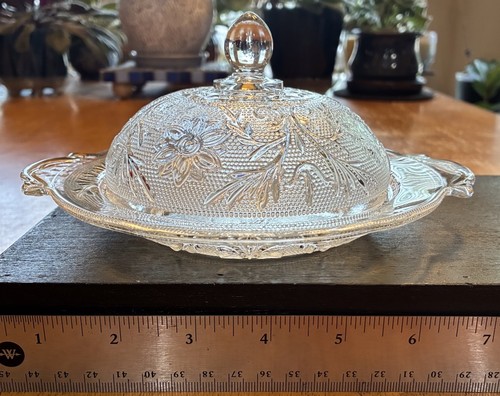 Vintage Round Clear Sandwich Glass Butter Dish Handles & Dome Lid - Picture 10 of 12