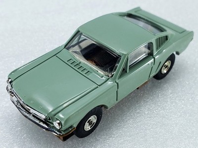 ATLAS ZINGERS 1966 MUSTANG 2+2 FASTBACK Mint Green HO Slot Car MARUSAN Aurora