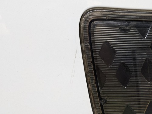 NISSAN LEAF ZE0 REAR SOLAR SPOILER WHITE 2015 96030-3NE0B - Picture 3 of 17