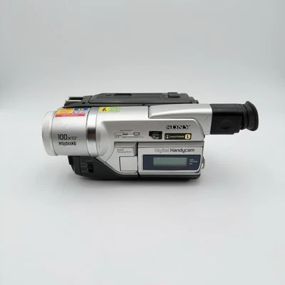 Sony Handycam DCR-TRV120E Digital8 Camcorder - Video8 Hi8 kompatibel - LESEN! - Bild 1 von 4