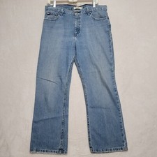 Tommy Hilfiger Women’s Jeans Size 34/28 Classic Boot Cut Petite 