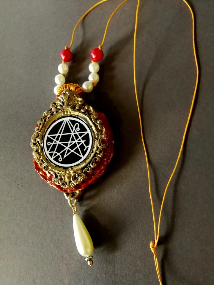 Colar Talismã Fênix Pingente Alquimia Bruxa Oculta Fantasia Mágica Joia Babador - Imagem 3 de 4