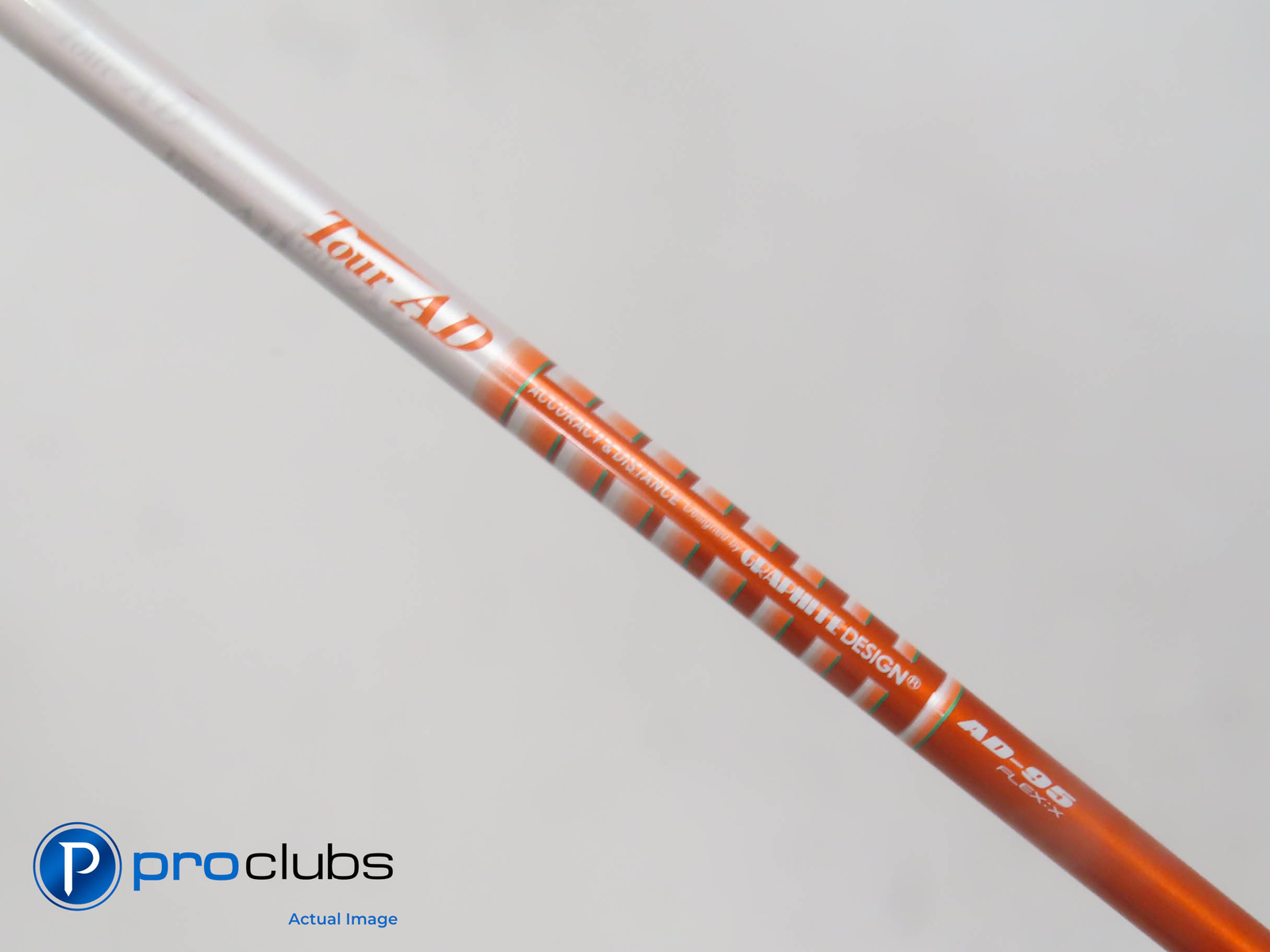 Titleist U500 Driving 2 Iron Graphite Design Tour AD 95g Extra Stiff