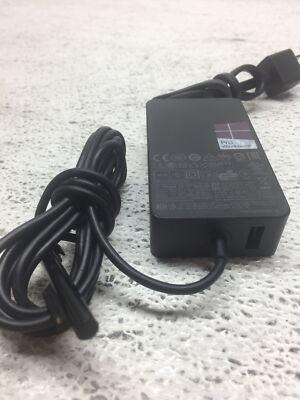 Alimentatore Originale Microsoft Surface Pro 3 & 4 Modello 1625 – Usato, Funzionante