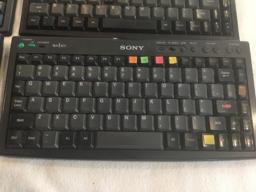 4 WebTv Wireless Keyboards 3-Sony, 1-Phillips Model SWK-8630/8640 W/ 4 S cables - Picture 5 of 12