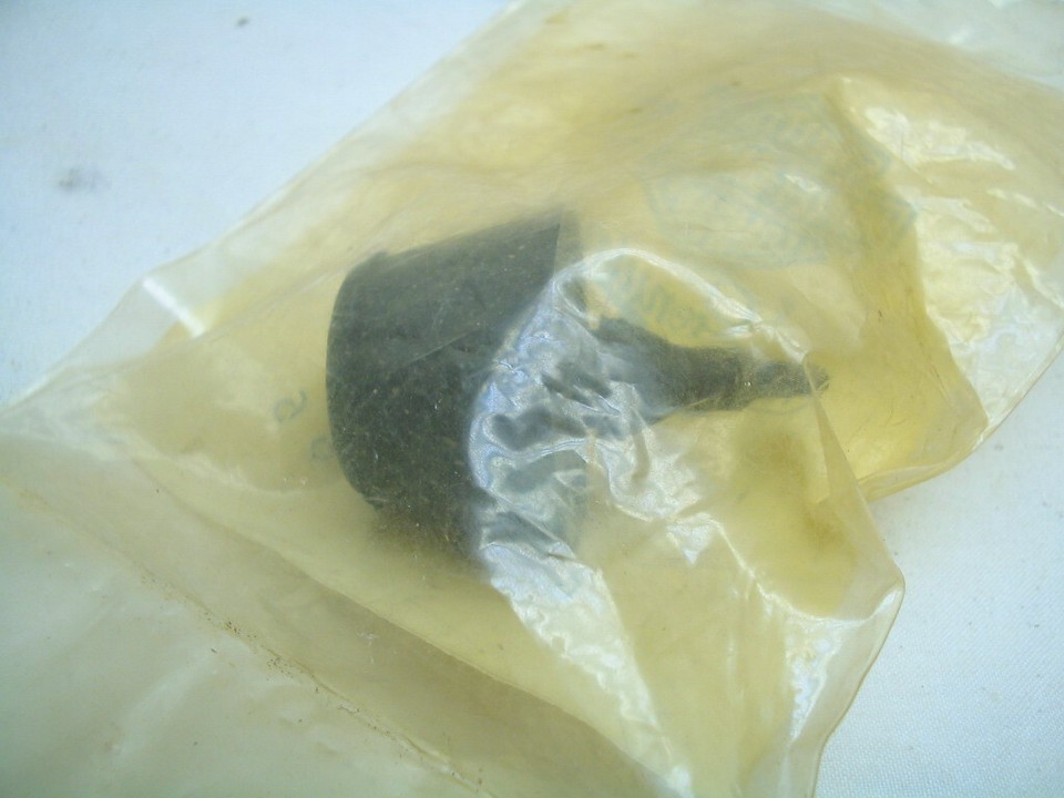 NOS Fuel Tank Rubber Mount 6156266 Harley Shovelhead FX FXE FXE80