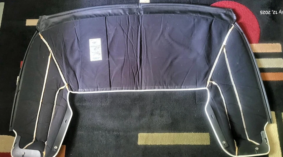 Original Pontiac Sunbird 1994 convertible tapa maletero superior Foto 2 de 4