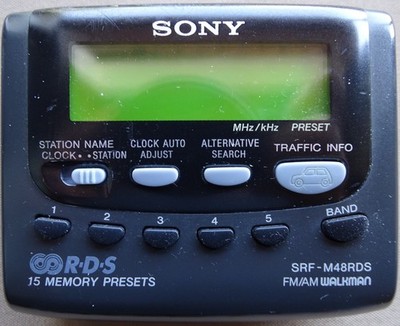 MOBILES TRAGBARES FM/AM WALKMAN RADIO SONY SRF - M48RDS INKL. RDS + VERKEHRSFUNK
