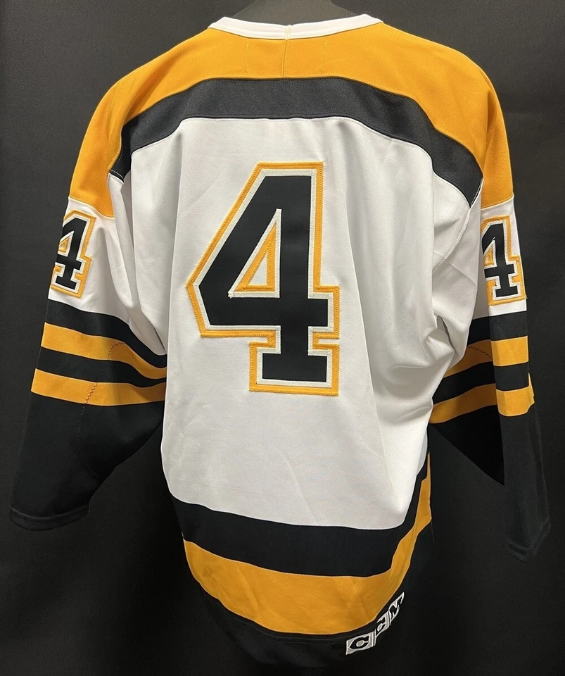 Bobby Orr Signed Authentic CCM Boston Bruins Jersey JSA COA - Image 2 of 4