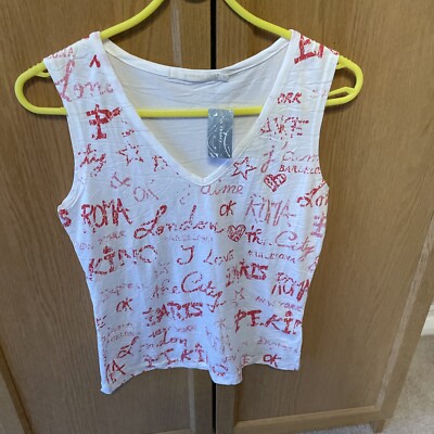 B Young white I Love The City top