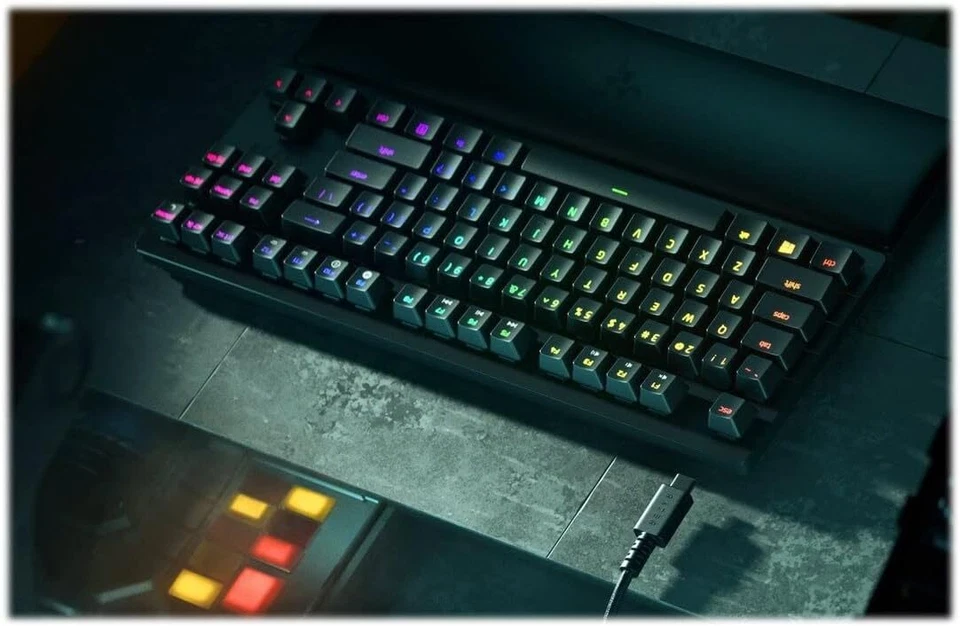 * Razer Huntsman V2 TKL Red Switch Gaming-Tastatur Handballenauflage RGB USB-C - Imagen 3 de 4