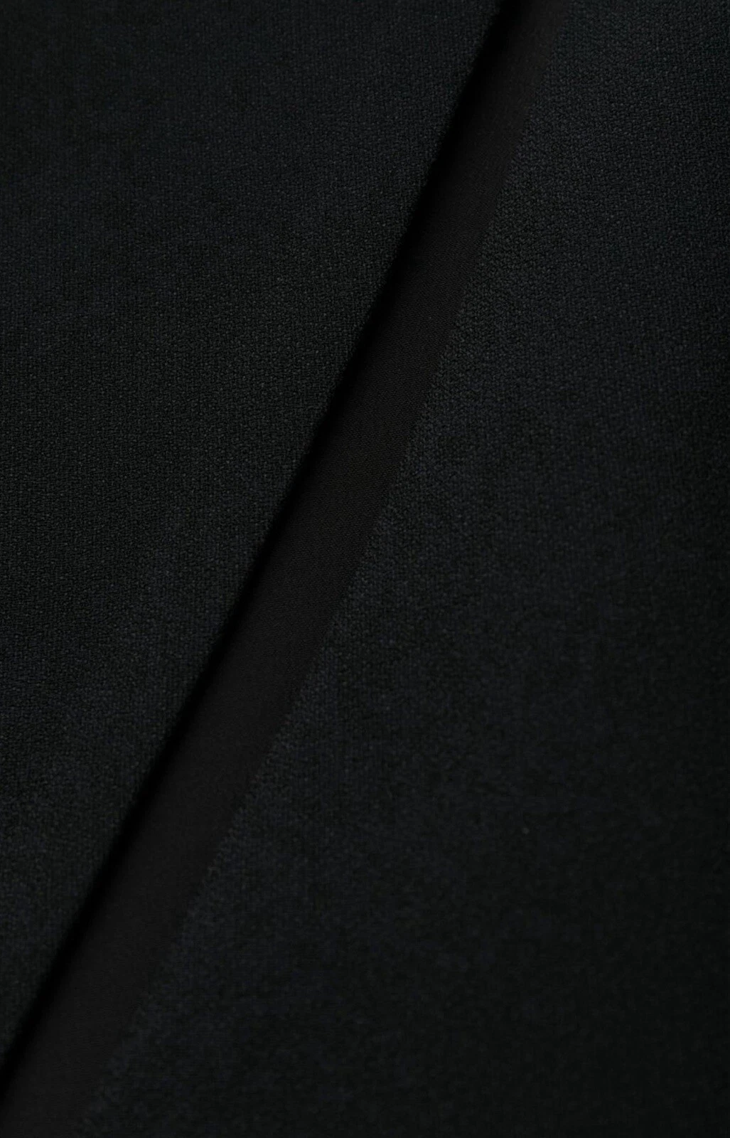 *VERSACE* Runway S S 2023 abito midi nero taglio smussato senza maniche nuovo con etichette IT 36