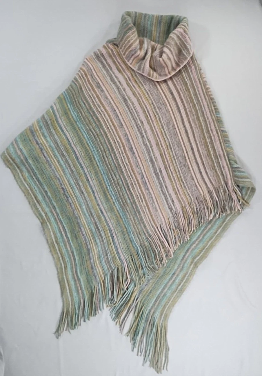 Saturday Sunday Anthroplogie Sweater Poncho Womens One Size Pinks Vera Fringe