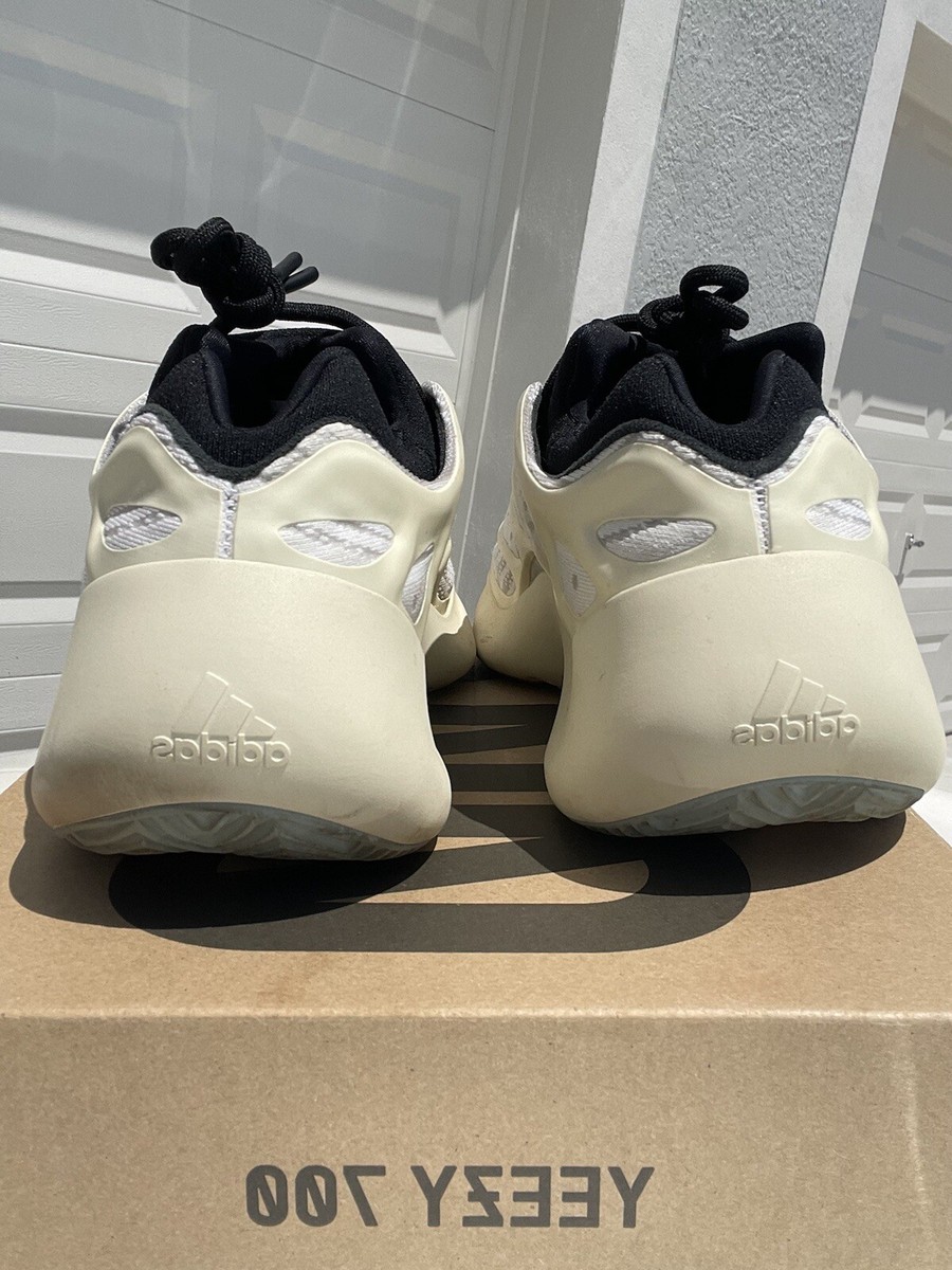 adidas gazelle silver green womens Adidas Yeezy 700 V3 'Fade Salt'
