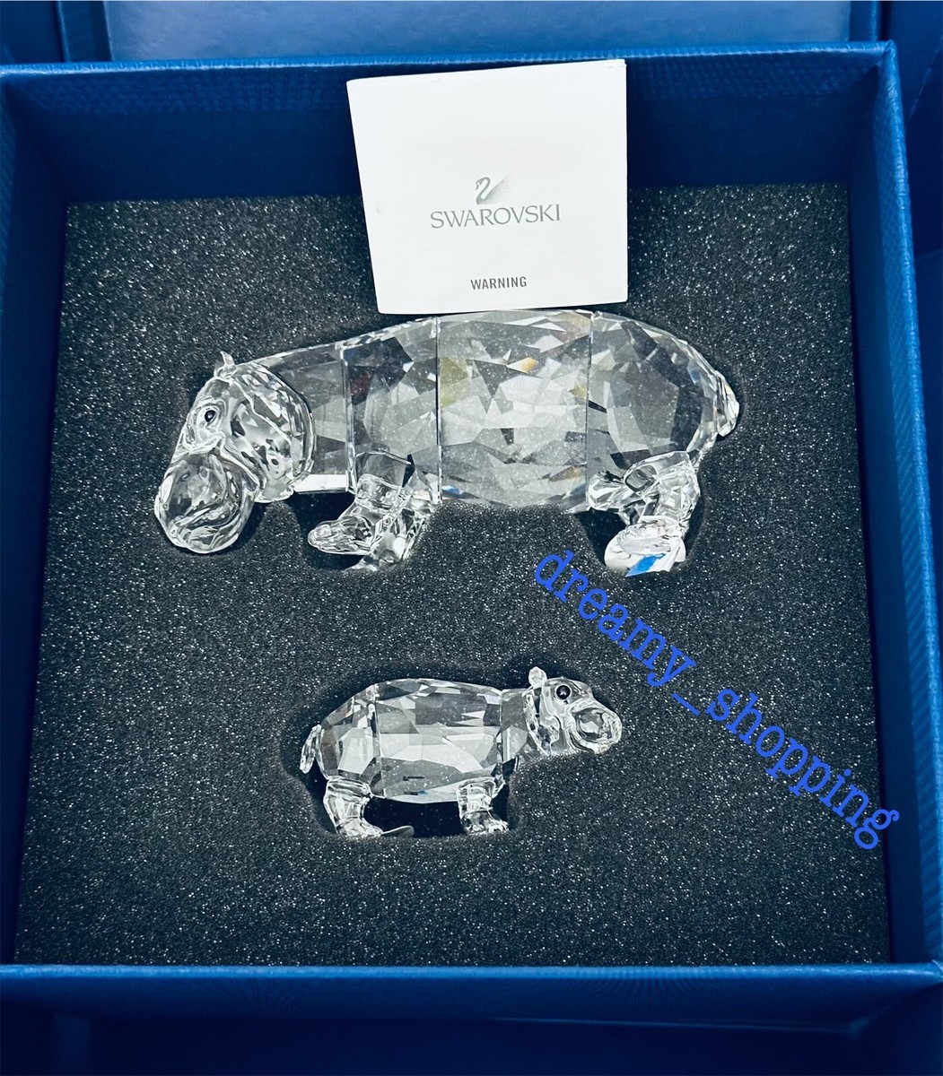 ( ⸝⸝⸝ʚ̴̶̷̆ωʚ̴̶̷̆⸝⸝) NIB 100% Authentic Swarovski Hippo Mother With Baby Crystal