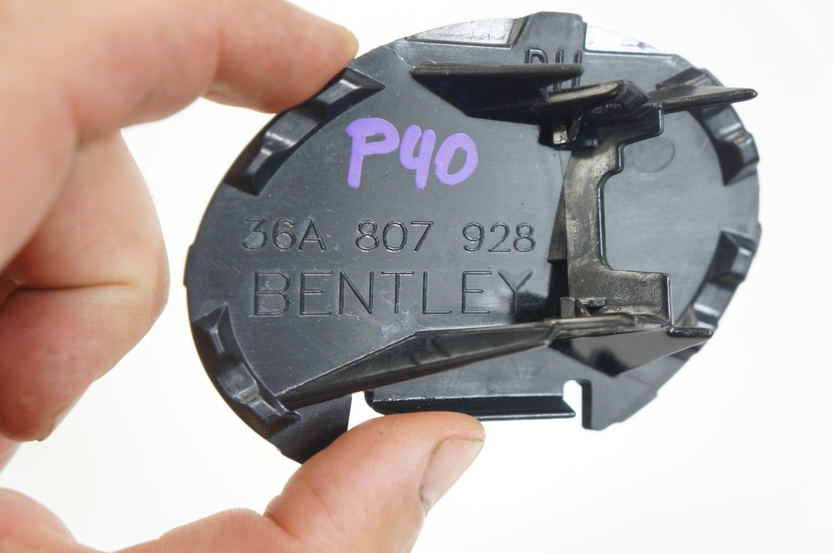やえ 2017-2020 BENTLEY BENTAYGA PASSENGER HEADLIGHT WASHER COVER