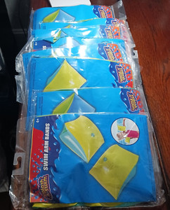 Child Floaties Armband Swimming Arm Bands 8 Pkts  Arm Floats Age 4 - 6 Pool Gear