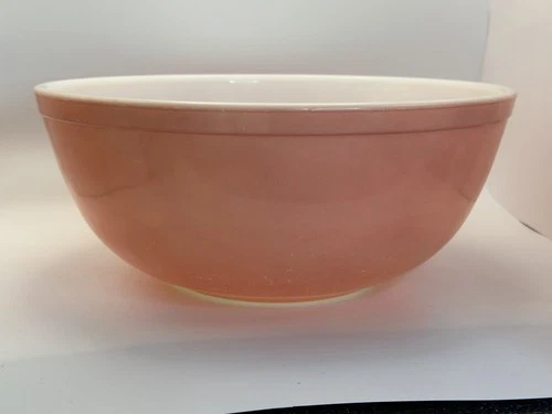 Vintage Pyrex Flamingo Pink 10” Mixing Bowl #404 Made In USA