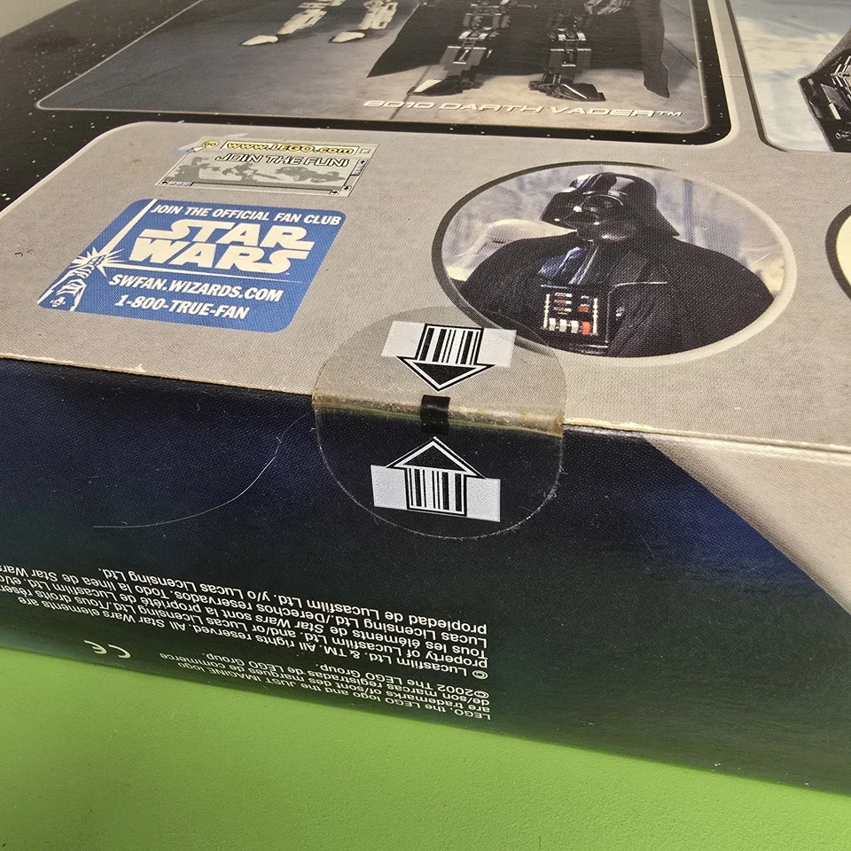 LEGO Star Wars: Darth Vader (8010) Technic New Sealed Box Vintage 2002 - Image 4 of 4