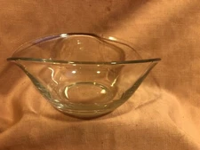 Vintage Free-form Candy Nut Serving BOWL ?Crystal?