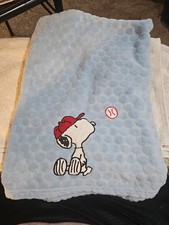 Snoopy Peanuts baseball sport baby blanket Lambs  Ivy blue circle dot textured