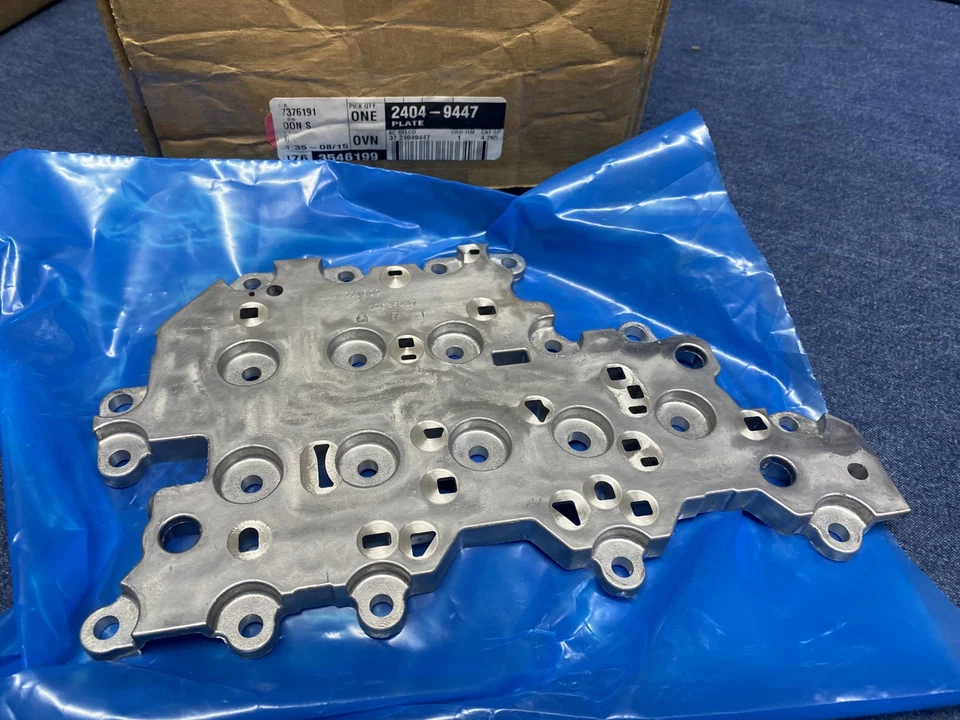 2015-2022 Silverado Express Van Auto Trans Valve Body Channel Plate 24049447 AK - Image 2 of 4