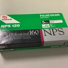 NPS 120 Fujifilm Fujicolor Daylight Professional 160 NPS120 Color 5 Rolls Sealed