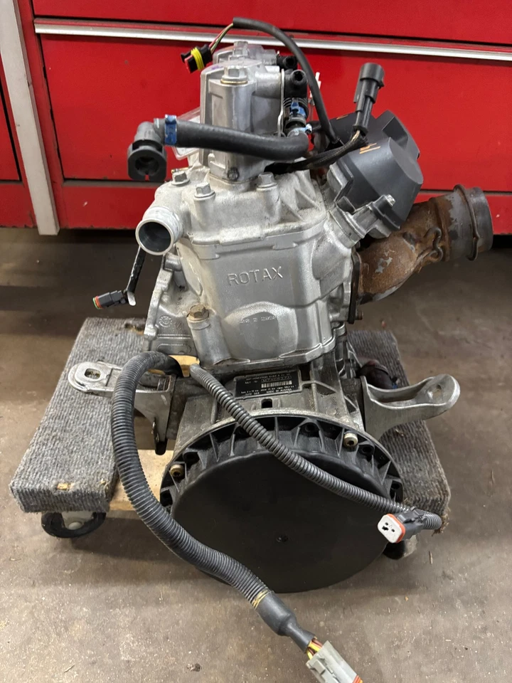 Motor SKI-DOO MXZ X REV XP XS GSX ETEC 600 HO Renegade XRS 2009-2016 Foto 4 de 4