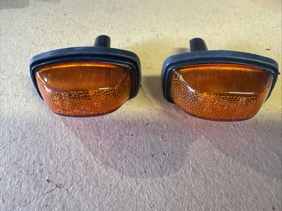 FIAT 126/ COPPIA FRECCIE LATERALI  - Immagine 4 di 4