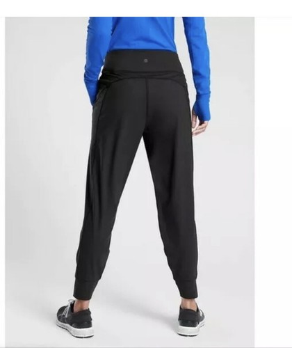 NWT Athleta Rainier Distance Jogger Size Small Black | eBay