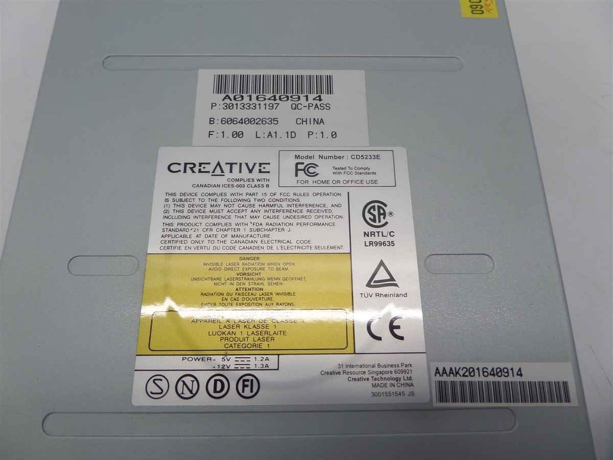 Creative Labs CT3990 Sound Blaster AWE32 Sound Card w/ CD5233E CD