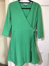 Dancing Leopard Dress Bright Green 3/4 Sleeve Satin Wrap Size UK 10
