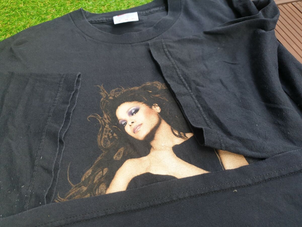 Rare vintage Janet Jackson All For You Tour 2001 T Shirt Rare vintage Janet Jackson All For You Tour 2001 T Shirt