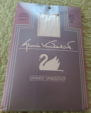 NOS Vintage Gloria Vanderbilt Day Sheer Pantyhose Sandalfoot White Sz E