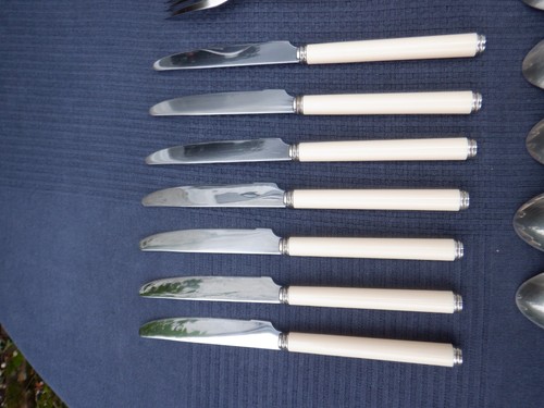 Teilset 19 Teile Vintage EME INOX Italy Besteck mit weißen Griffen - Bild 17 von 24
