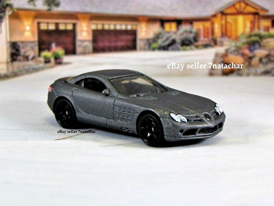 Mercedes-Benz SLR McLaren 2003 - 2010 Grand Tourer 1/64 Scale