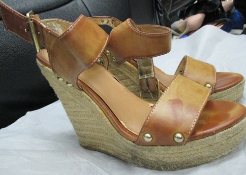 Guess Women's Shoes High Platform Beige Adult Size 7 Ankle Strap Women's Shoes - Picture 2 of 7